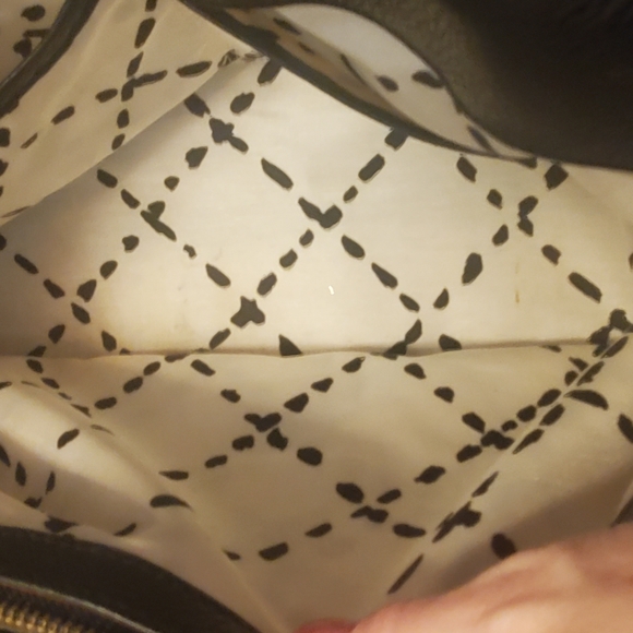 Kate Spade Black Pebble Leather Shoulder Bag - Picture 6 of 9